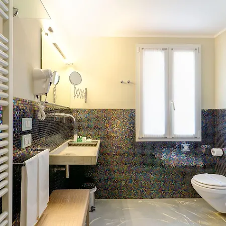 Hotel Il Convento Dei Fiori Di Seta 4*