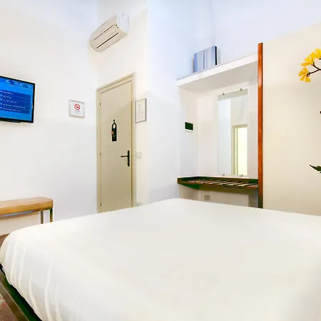 Hotel Il Convento Dei Fiori Di Seta 4*