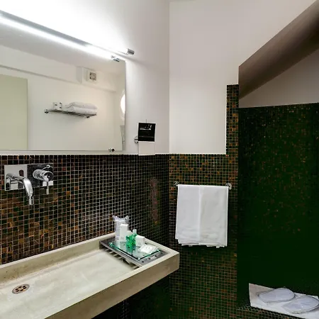 斐欧里赛塔修道院酒店 4*