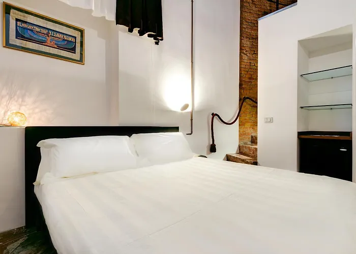 Il Convento Dei Fiori Di Seta Болонья