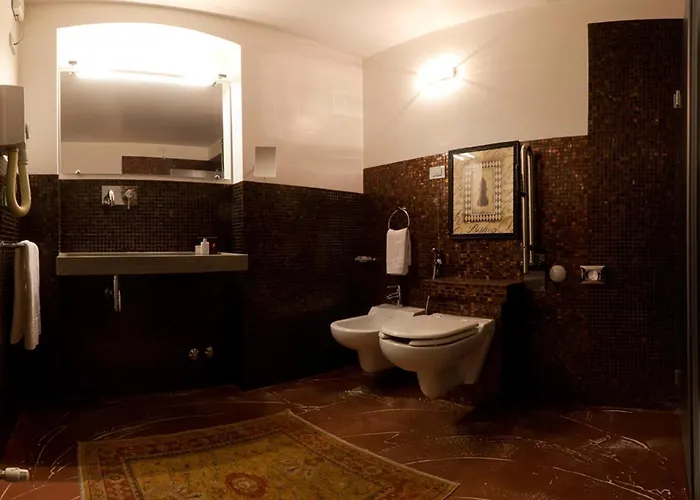 Il Convento Dei Fiori Di Seta Bolonya