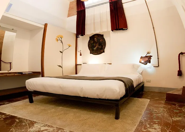 Отель Il Convento Dei Fiori Di Seta 4*