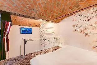 Szálloda Il Convento Dei Fiori Di Seta 4*