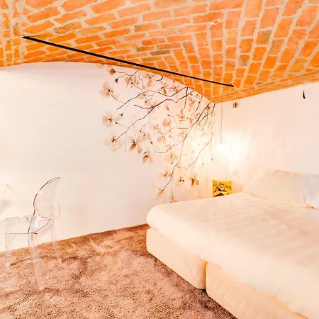 Il Convento Dei Fiori Di Seta Hotel 4*