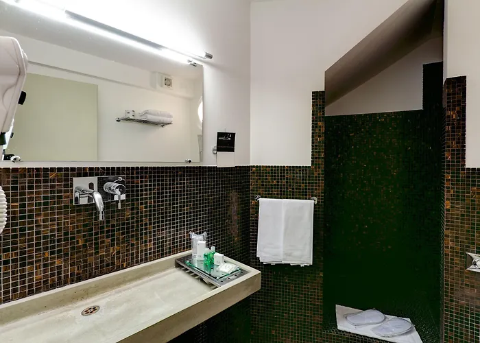 일 콘벤토 데이 피오리 디 세타 4*