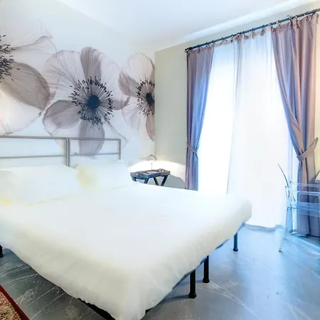 ホテル イル コンベント デイ フィオーリ ディ セタ 4*