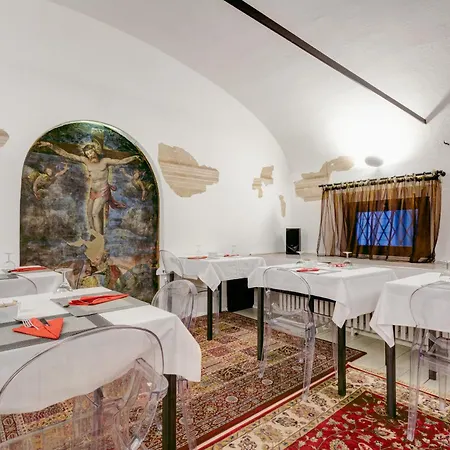 ホテル イル コンベント デイ フィオーリ ディ セタ